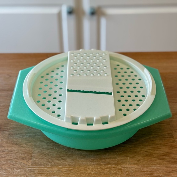 Tupperware Other - Vintage Tupperware #786 #787 Jadeite Green Grater Bowl Set 1970s Retro Kitchen